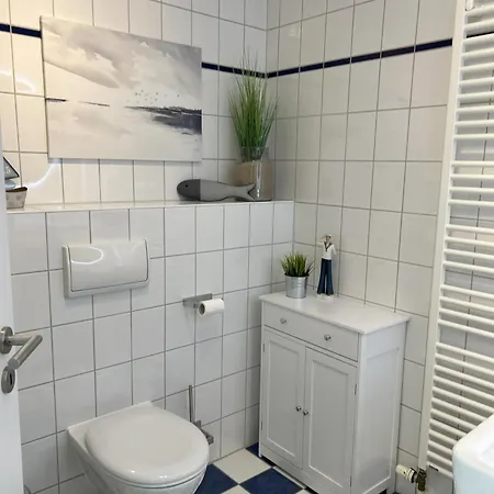 Kaiserhof 14 *